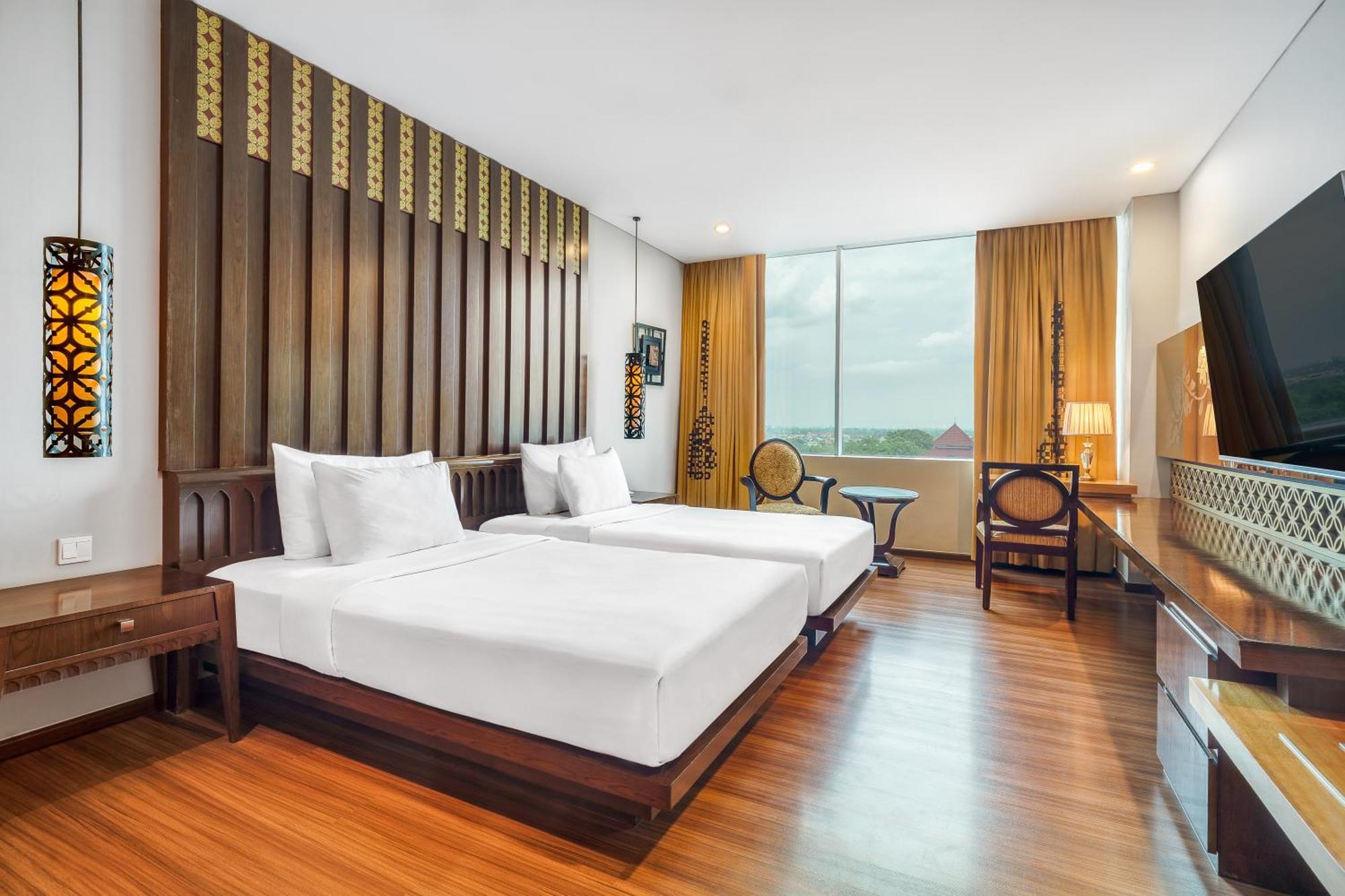 Hotel The Royal Surakarta Heritage - Handwritten Collection