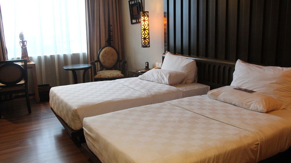 The Royal Surakarta Heritage - Handwritten Collection Hotel
